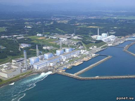 Над аварийной АЭС "Фукусима-1" запрещены полеты