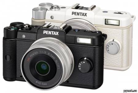 Pentax представила самую маленькую в мире фотокамеру со сменным объективом